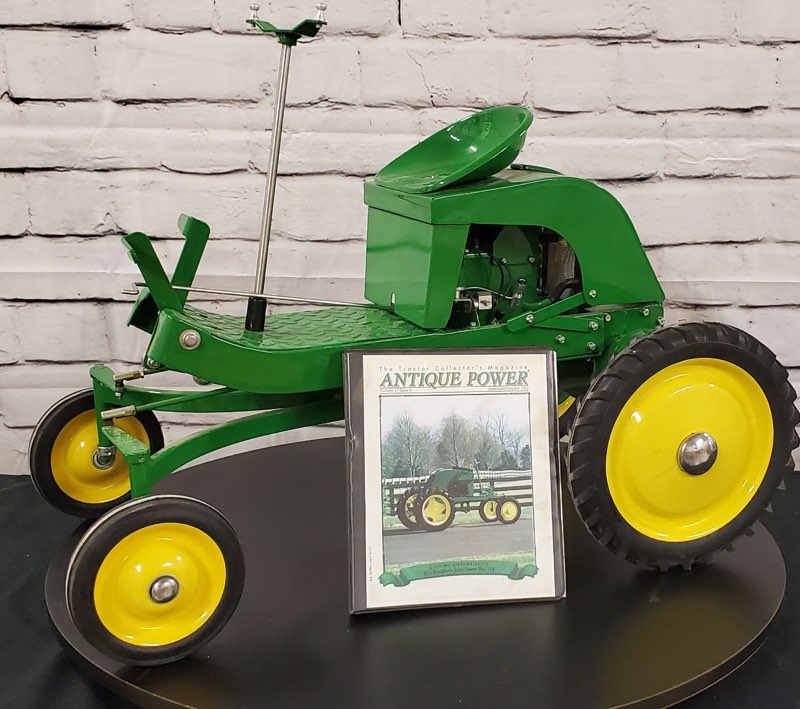 Tractor a pedal hot sale